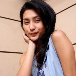 Tyas Mirasih Pikir-pikir Tampil Seksi Lagi