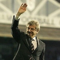 Fulham Minta Penundaan Final 