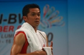Taufik Tiga Set Karena Masalah Angin