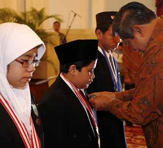 Puncak Peringatan Hardiknas