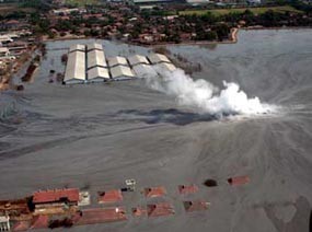 Anggota DPR RI Minta Semburan Lumpur Lapindo Dibiarkan 