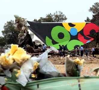 Pesawat Libya Jatuh