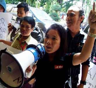 Wartawan Demo PN Makassar
