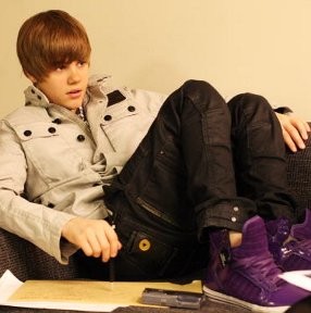 Justin Bieber Gaet Miley Cyrus Untuk Rekaman