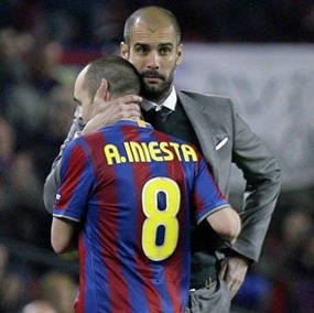 Iniesta Ingin Main di Laga Terakhir Barca