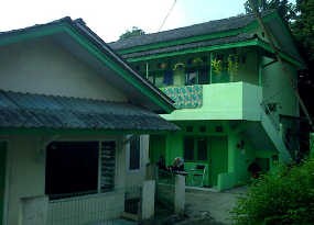 Susah Bawa Bom, Teroris Pilih Senjata Api