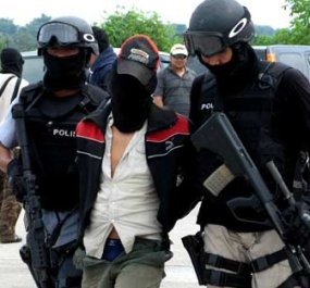 Polri Bebaskan 11 Orang, 3 Jadi Tersangka 