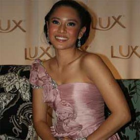 Setelah Nikah, Dian Sastro Istirahat Jadi Artis