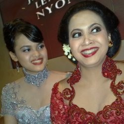 Sundari Sukotjo Menulari Anak Cinta Keroncong