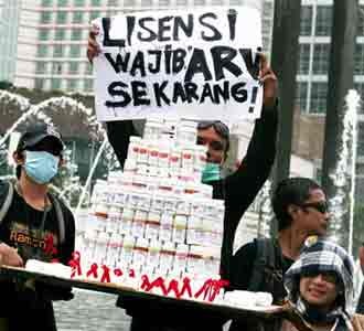 Menuntut Obat HIV/AIDS Tetap Murah