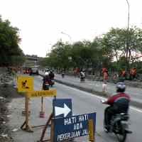 Jalan Ditinggikan, Lalin Pluit-Tanjung Priok Macet Parah