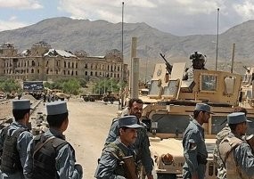 Bom Bunuh Diri Tewaskan 18 Orang di Afghanistan
