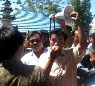 Pedagang Geruduk Kantor Walikota Bengkulu