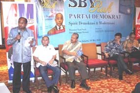 Freddy Numberi : Saya Saksi Hidup, SBY Memang Pilih AM