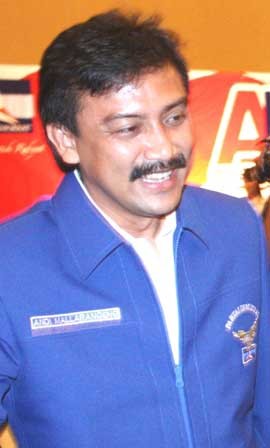 Yahya Sacawiria, Dari Anas Kini Dukung AM