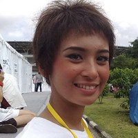 Ayushita Dipacari Pria Berumur 7 Tahun Lebih Tua