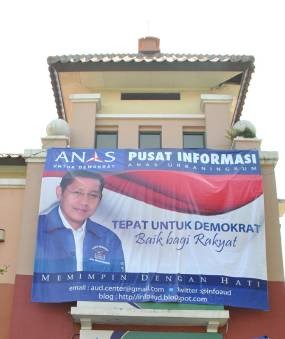 Berbagi Gagasan Dalam Kesederhanaan