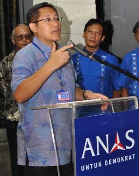 Kemenangan Politik Gagasan