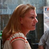 Sue Wicks Tenang Dengar Azan