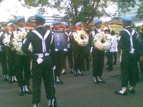 Pejabat dan Mantan Pejabat Terus Berdatangan ke Rumah BJ Habibie