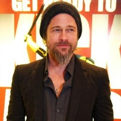 Brad Pitt Ingin Legalkan Penggunaan Ganja