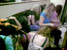 Ditjen Imigrasi Amankan 19 Perempuan WNA Berpakaian Minim