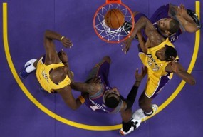 Artest Tentukan Kemenangan Lakers di Game 5