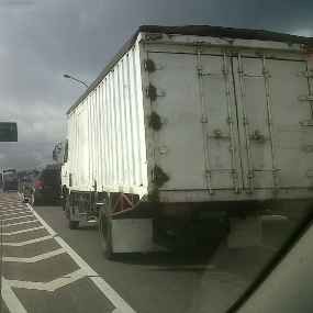 Akhir Libur Panjang, Mobil Mengular 2 KM di Tol Padalarang