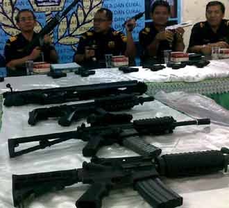 76 Pucuk Airsoft Ilegal Diamankan