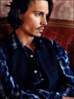 Johnny Deep Mimpi Buruk Selama Syuting Alice In Wonderland