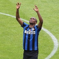 Etoo Tak Menolak Kembali ke Madrid
