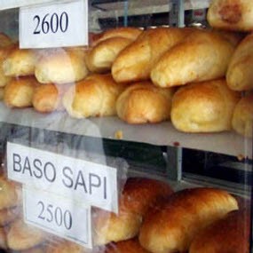 TDL dan Elpiji Naik, Pabrik Roti Kecil Gulung Tikar