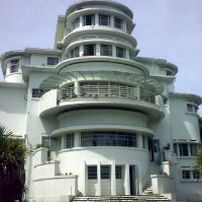 Baru Disebar Lewat Milis dan Pamflet