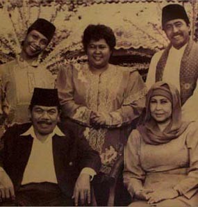 Si Doel Anak Sekolahan Naik ke Layar Lebar