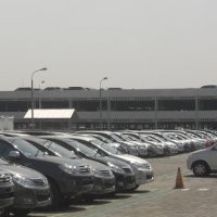 Pajak Naik Industri Otomotif Ngos-ngosan