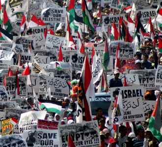 PKS Kutuk Israel