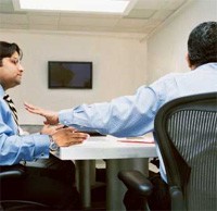 Kiat Mengatasi Bos Galak