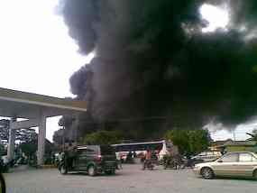 Pabrik Kosmestik di Pasuruan Dilalap Api