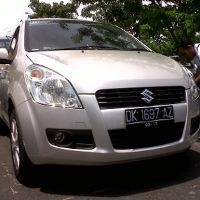 Suzuki Splash Mulai Menebar Teror