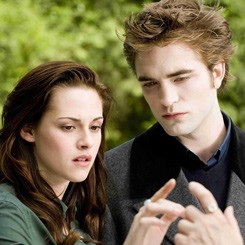 New Moon Mendominasi MTV Movie Awards 
