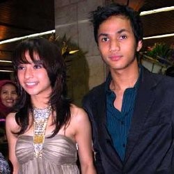 Jadi Penyanyi, Nikita Willy Gandeng Pacar