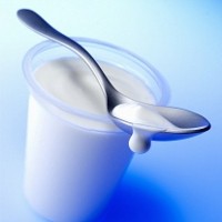 Yoghurt Cegah Kerusakan Gigi Anak