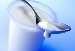 Yoghurt Cegah Kerusakan Gigi Anak