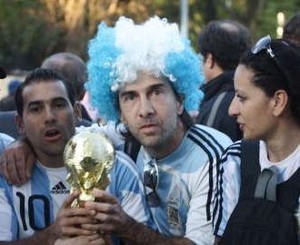 Fans Argentina ada yang Bonek Juga