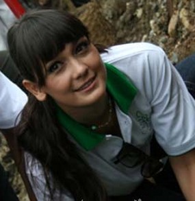 Pasca Video Porno Mirip Ariel-Cut Tari Beredar, Luna Maya Jatuh Sakit?
