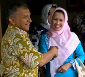 Amien Rais Terima Istri Susno