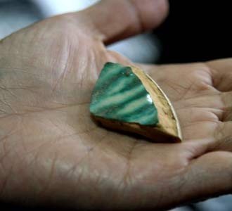 Pecahan Keramik China di Candi Dieng
