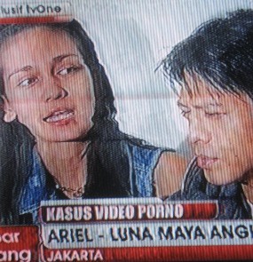 Pelaku Lempar Video Porno Mirip Ariel-Luna ke Forum Internet