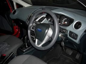 Fitur Mobil Rp 1 Miliar di Mobil Rp 200 Jutaan