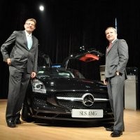 SLS AMG Bukan Sekedar Mobil Mewah
